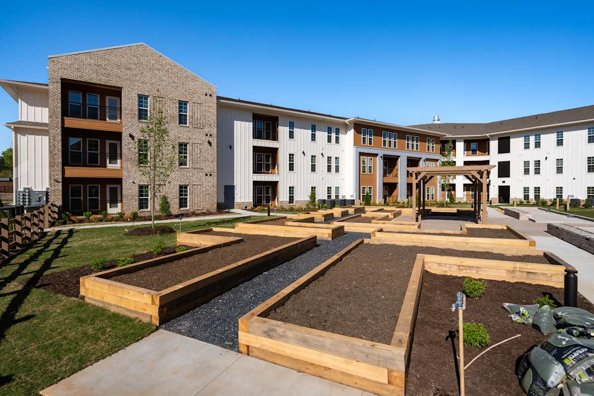 The Remy Apartments at LaGrange exterior photo - LaGrange, GA