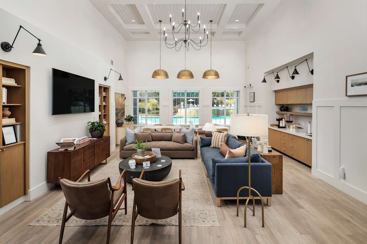 Wesley Kensington modern kitchen with stainless appliances - Stonecrest, GA