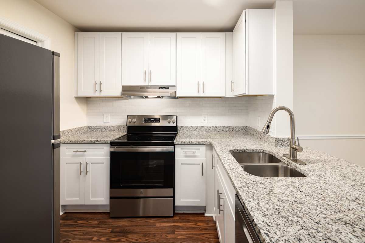 Wesley Place Apartments at Lawrenceville apartment interior photo - Lawrenceville, GA