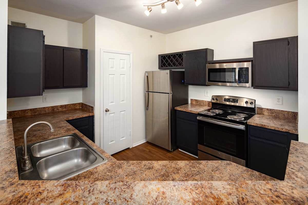 Wesley St. James Apartments interior photo - Atlanta, GA