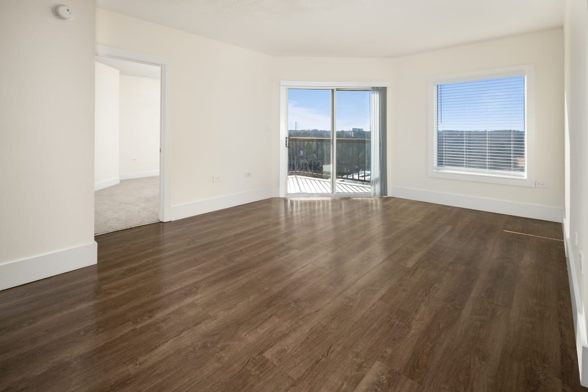 Wesley Townsend Apartments at Buckhead apartment interior photo - Atlanta, GA