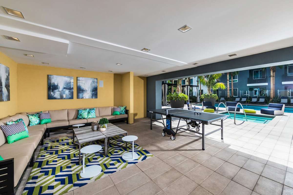 Photo inspiration: Curated High End Rentals In Irvine Gallery View 39