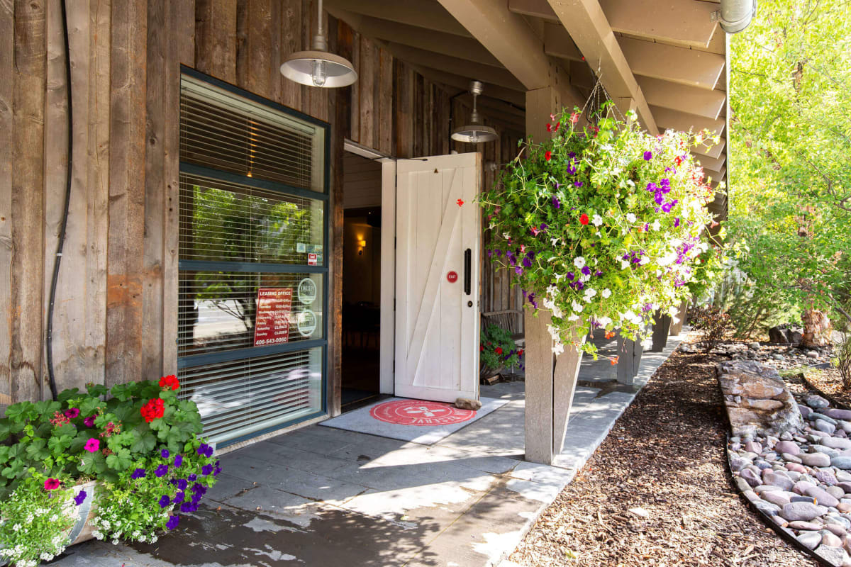 Photo Gallery Mullan Reserve Apartments