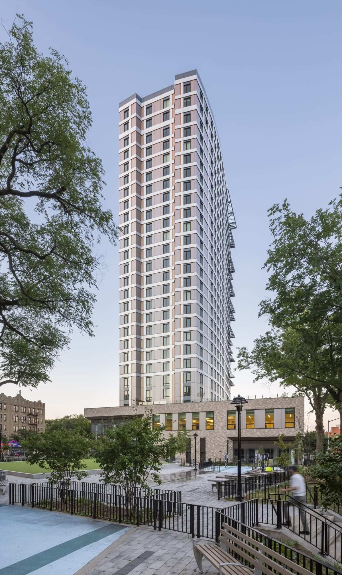 Photos and Video of 425 Grand Concourse in Bronx, NY