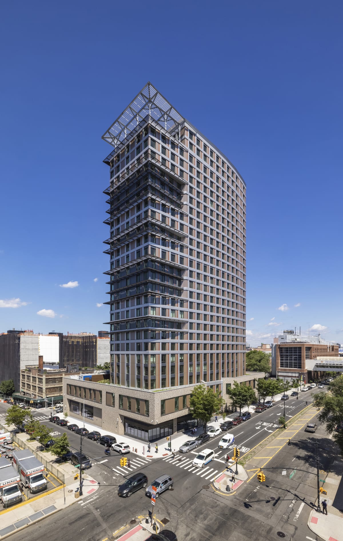 Photos and Video of 425 Grand Concourse in Bronx, NY