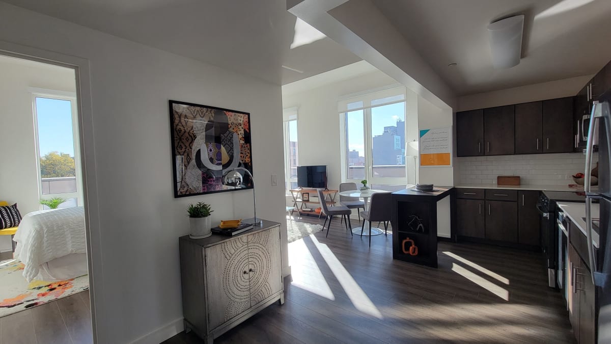 Photos and Video of 425 Grand Concourse in Bronx, NY