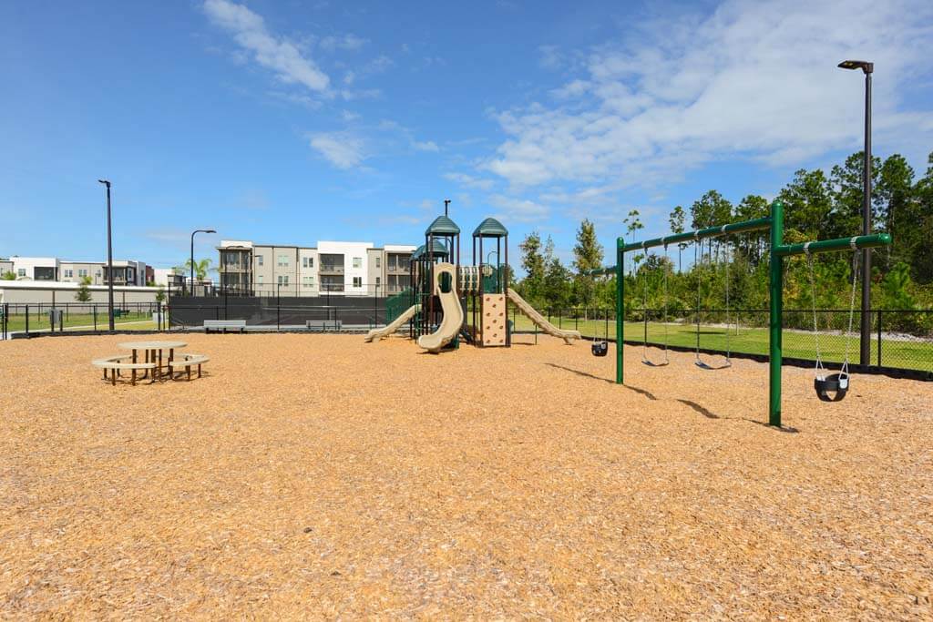 Apartments for Rent Bartram Park Luxor Club