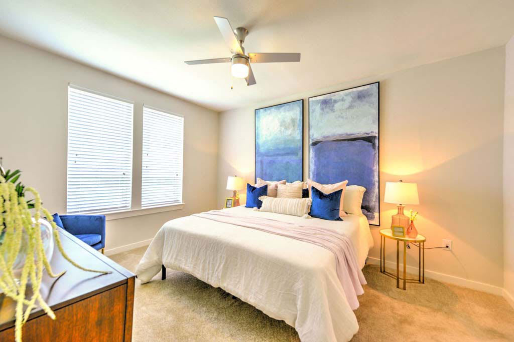 Apartments for Rent Bartram Park Luxor Club