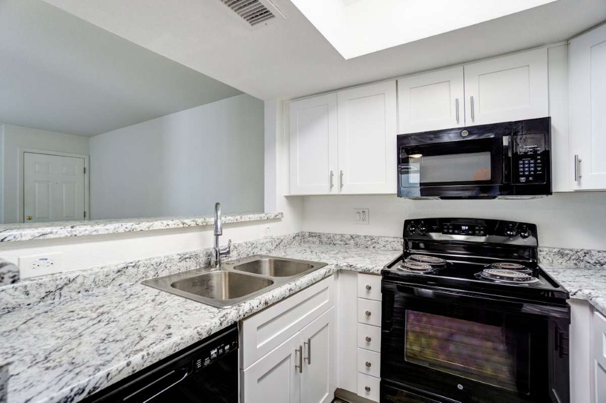 Kitchen at Avalon Hills.