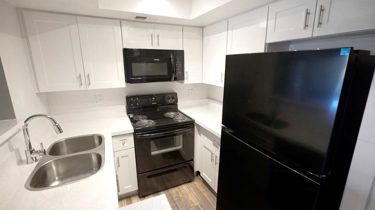 Kitchen at Avalon Hills.