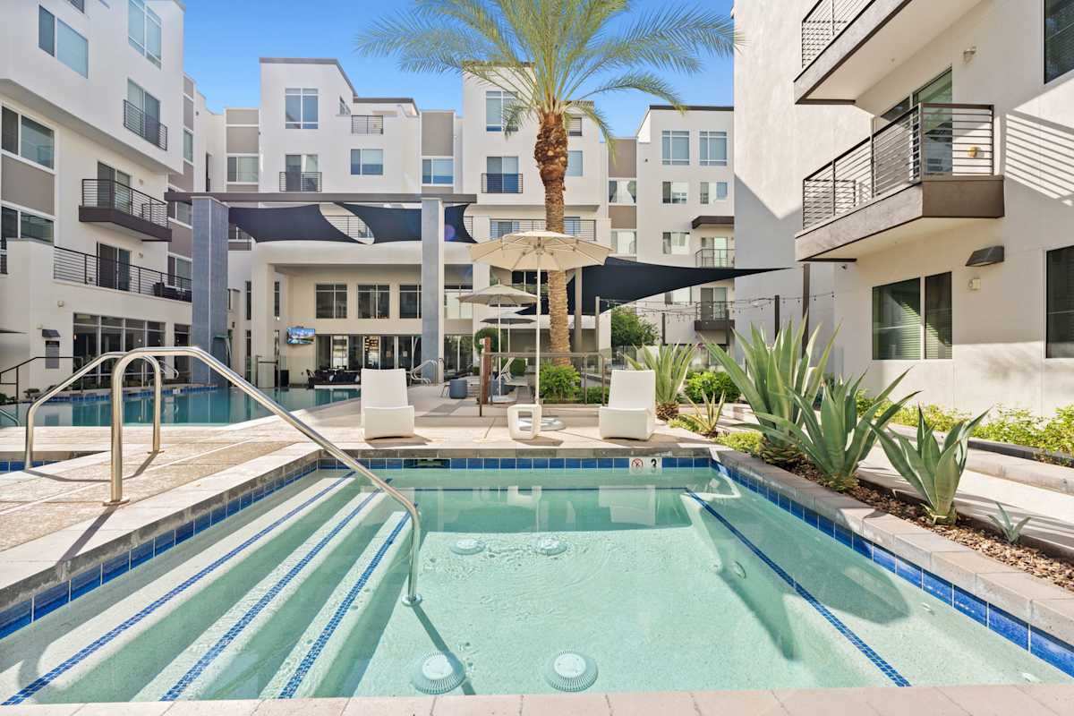 Axis Camelback | Apartments in Phoenix, AZ | RENTCafe