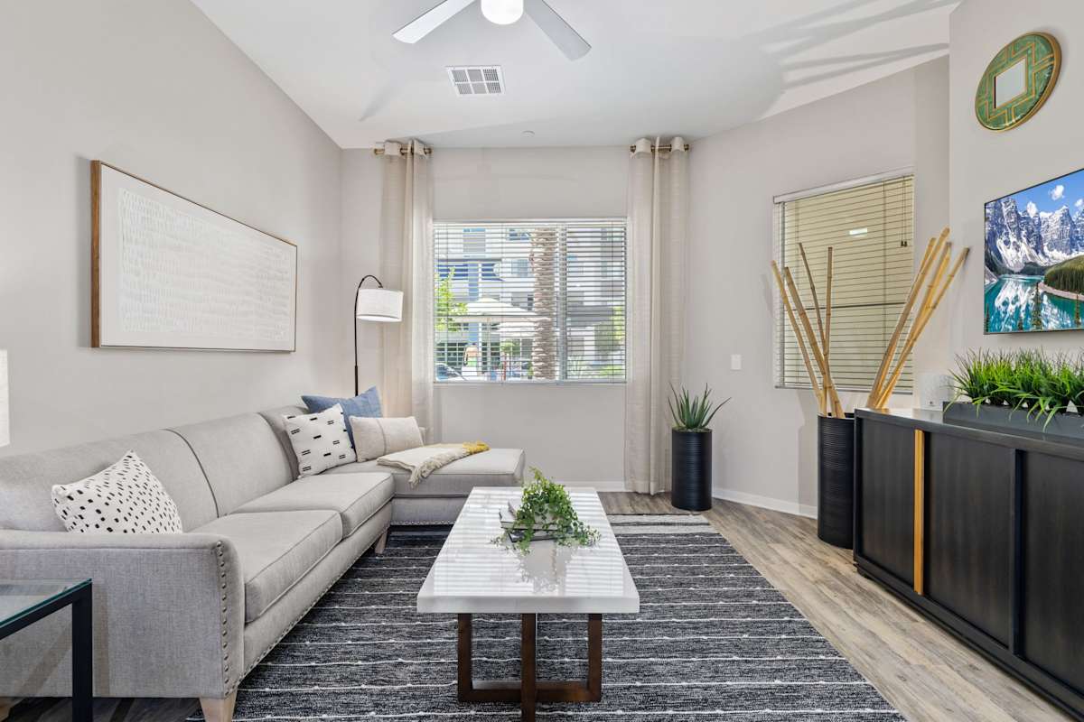 Axis Camelback | Apartments in Phoenix, AZ | RENTCafe