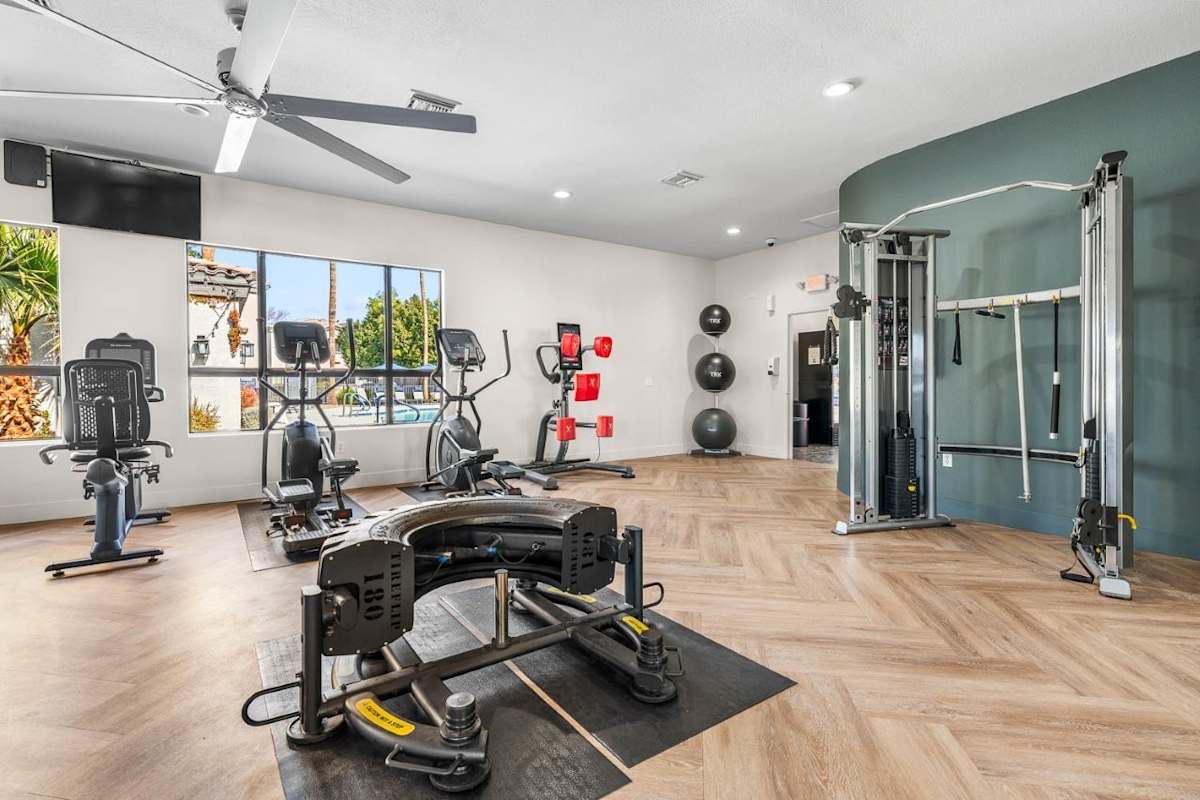 Fitness room at Bayside Apartments.
