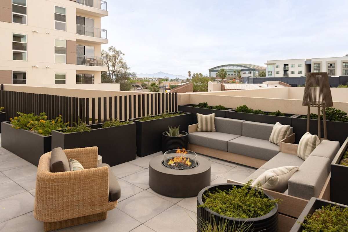 Shared outdoor space at Ragsdale.