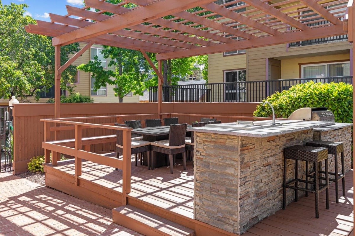 Photos and Video of The Crest Pleasant Hill in Pleasant Hill, CA