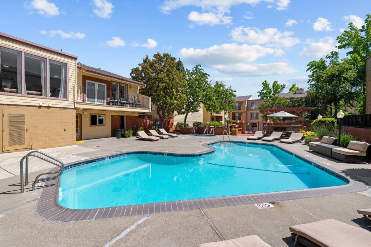 Photos and Video of The Crest Pleasant Hill in Pleasant Hill, CA