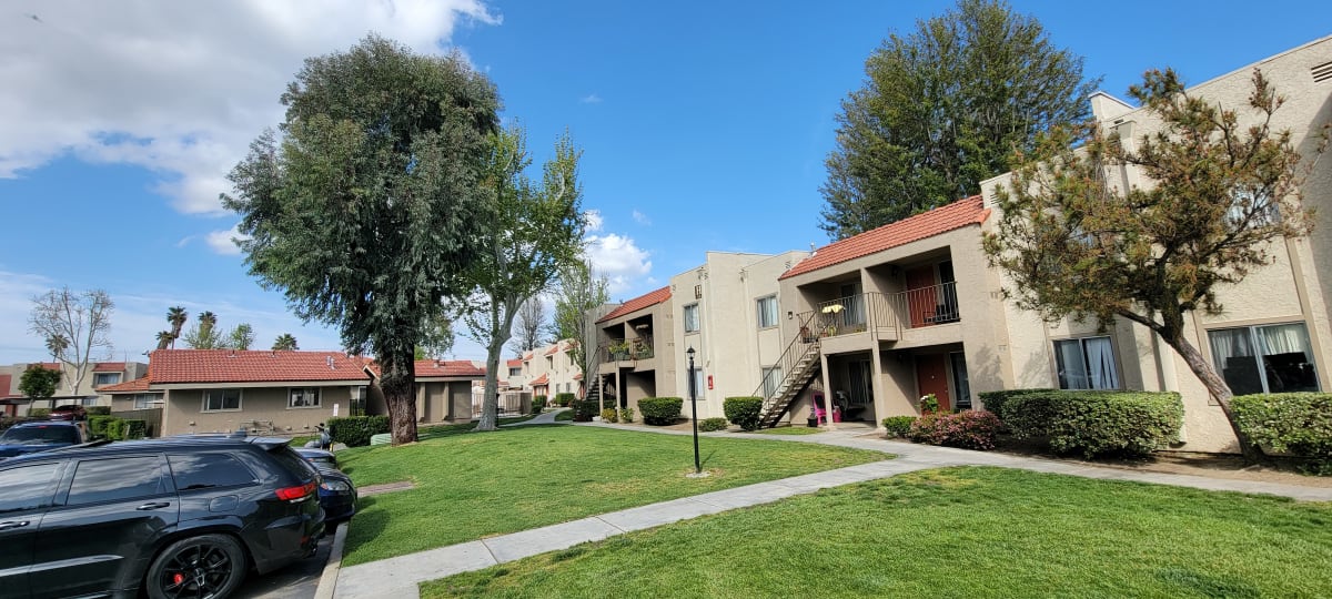 Photos and Video of Sierra Vista Apartments in Lake Elsinore, CA