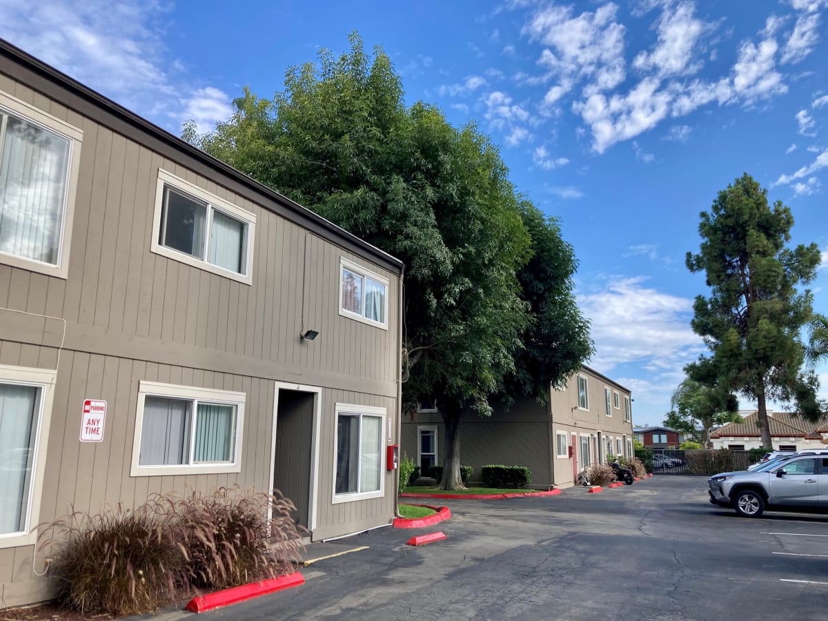 Photos and Video of Solana Park Apartments in Solana Beach, CA