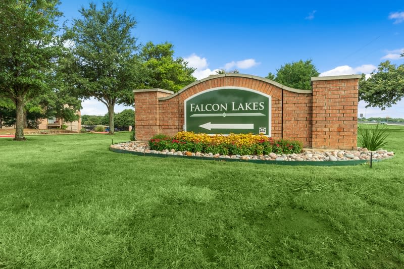 Photos and Video of Falcon Lakes in Arlington, TX