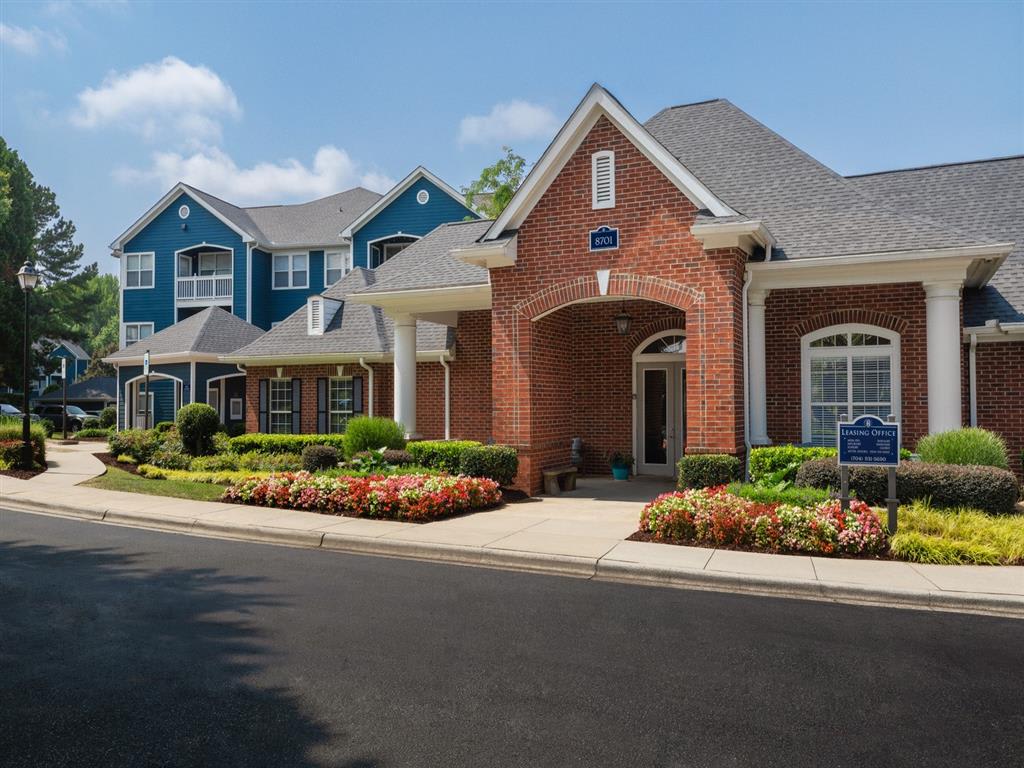 Photos and Video of Greys Harbor at Lake Norman in Huntersville, NC