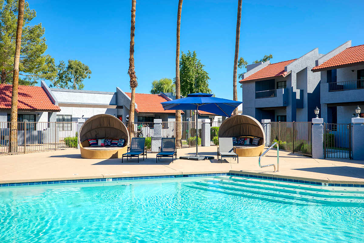 Swimming pool and deck at Diamonte on Bell.
