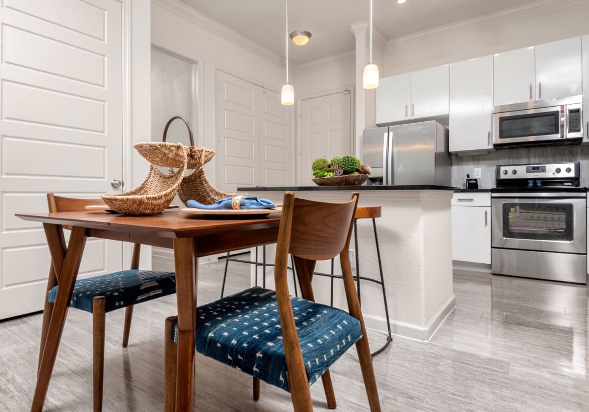 Photo Gallery | McKinney Square - McKinney, TX Apartments