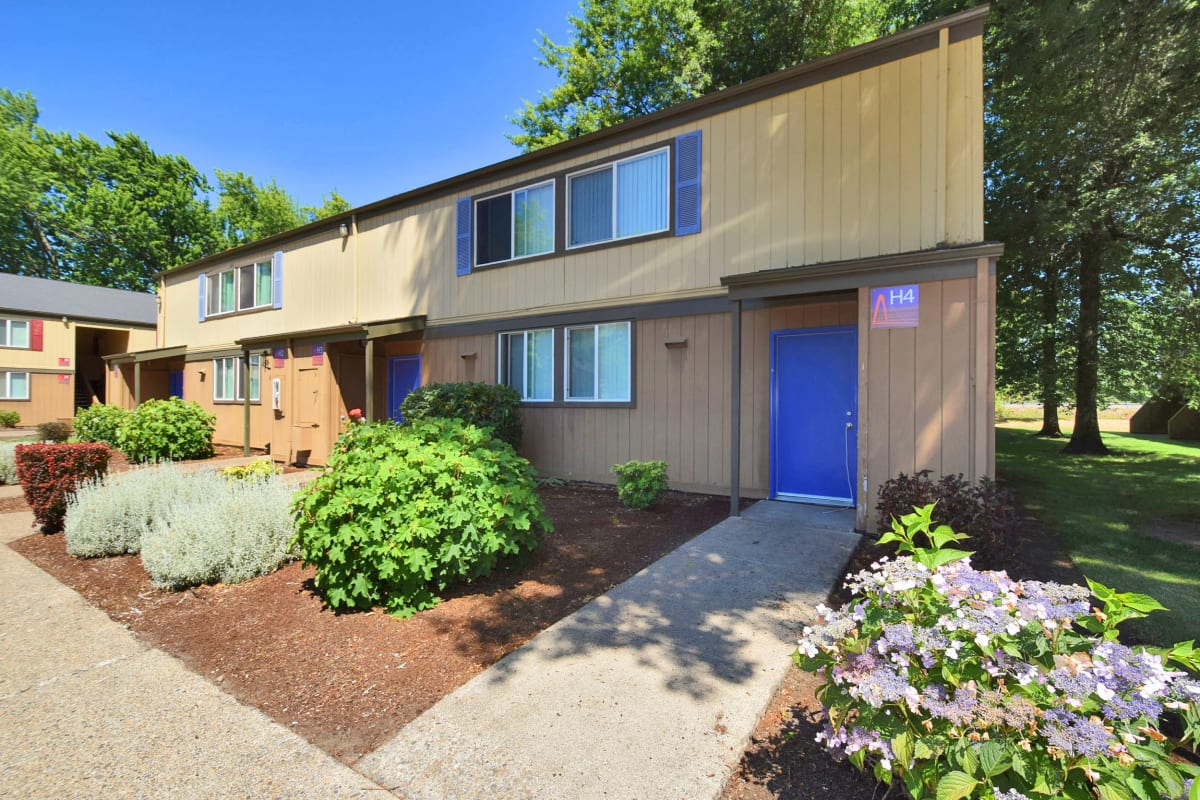 Photos and Video of Firwood Village in Eugene, OR