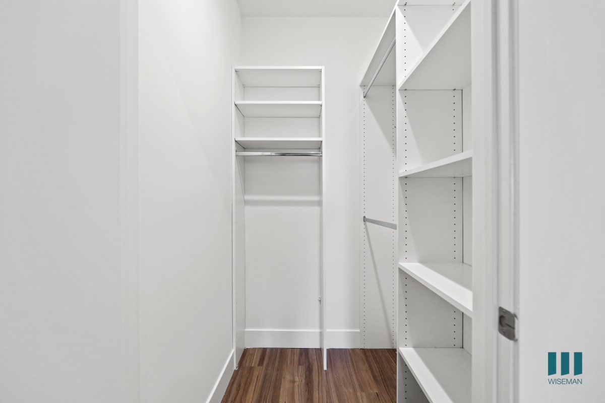 Rosewood Heights by Wiseman — community and apartment views.
