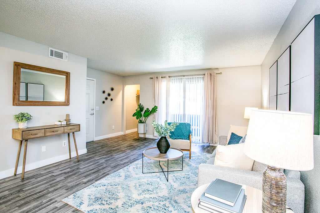 Apartment Las Vegas, NV | Photos of St. Lucia Apartment Homes