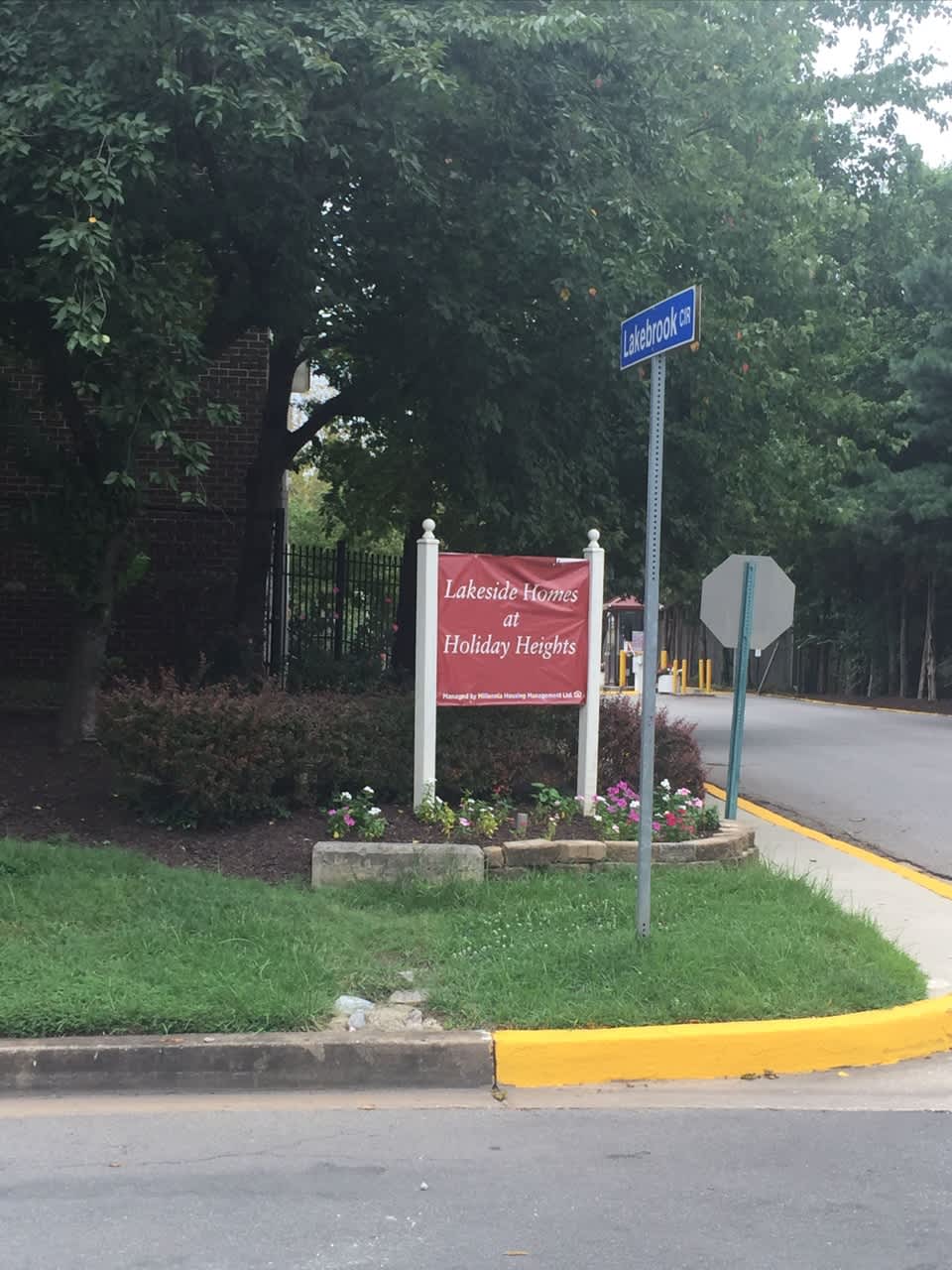 Property details for Lakeside Homes in Lansdowne, MD