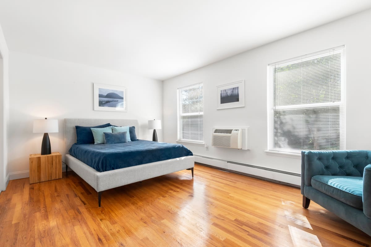 Apartments for Rent in Essex County, NJ Everly Roseland