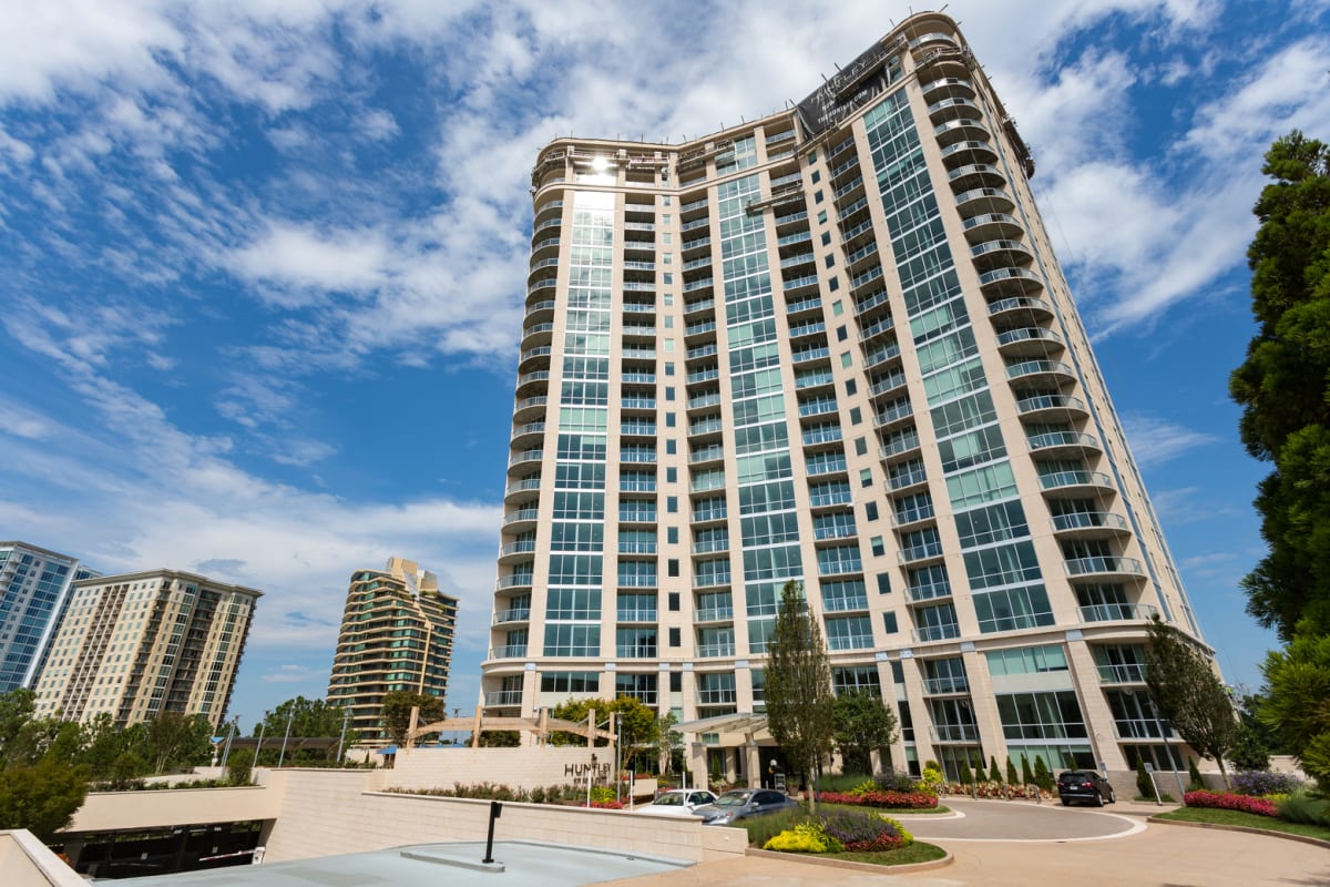 The Huntley Luxury Apartments exterior high-rise building - Atlanta, GA