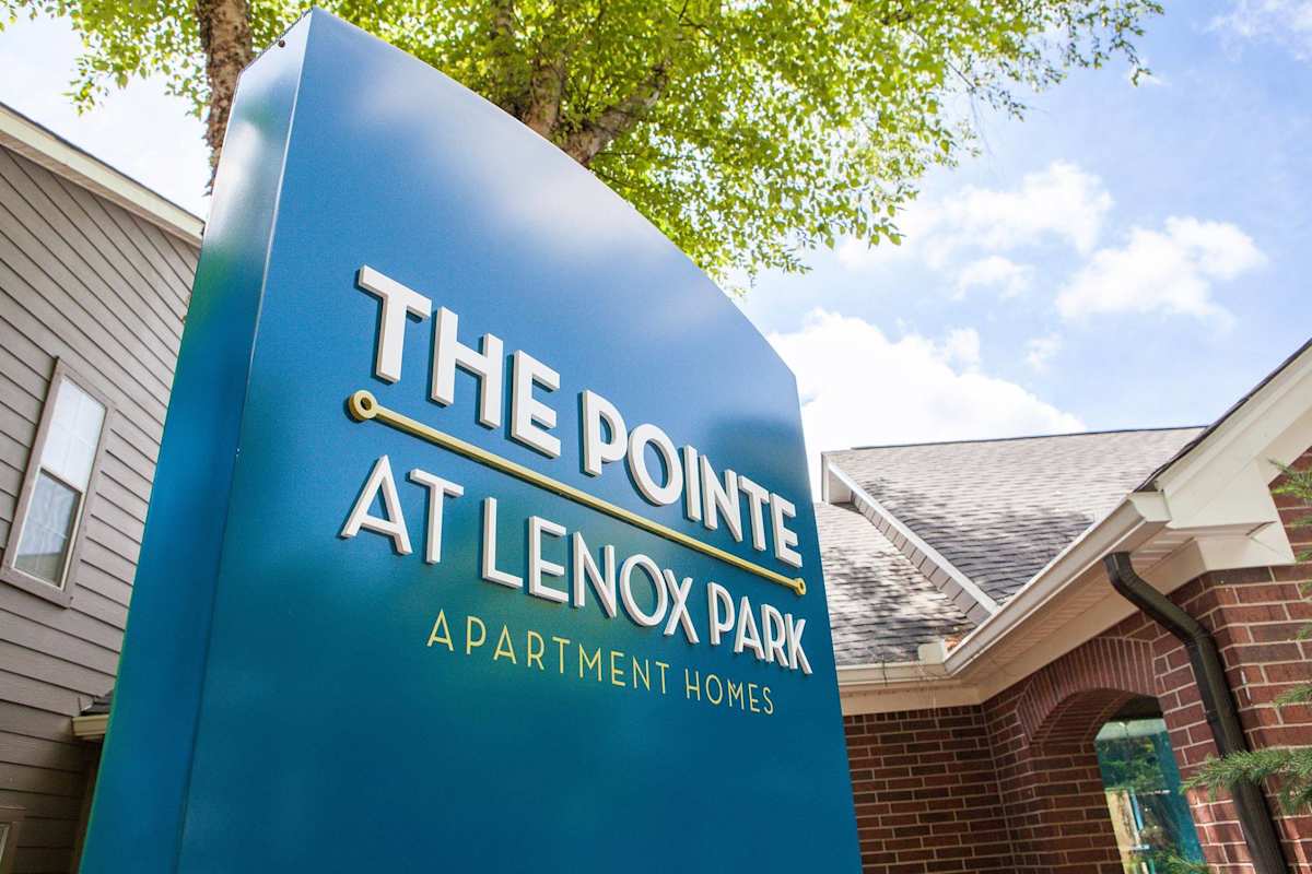The Pointe at Lenox Park community sign - Brookhaven, GA