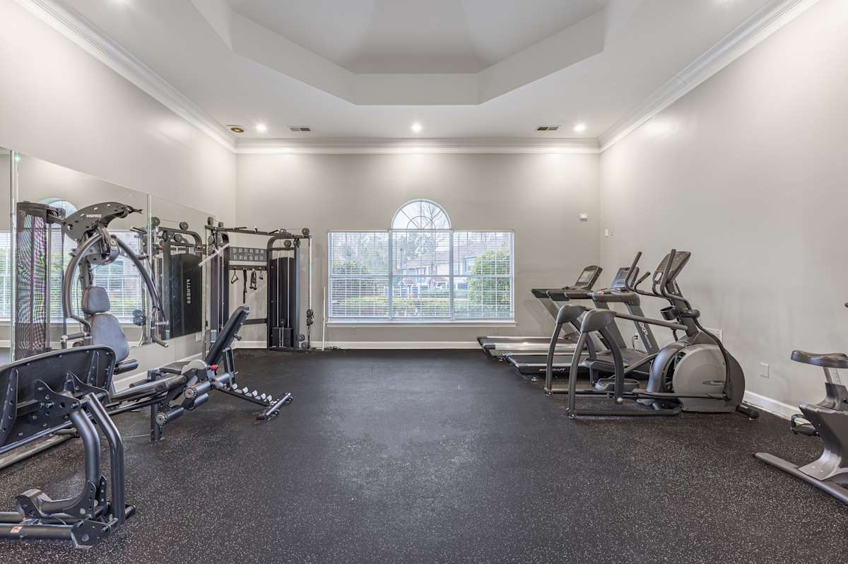 Alexander Crossing Apartments & Townhomes fitness center - Loganville, GA