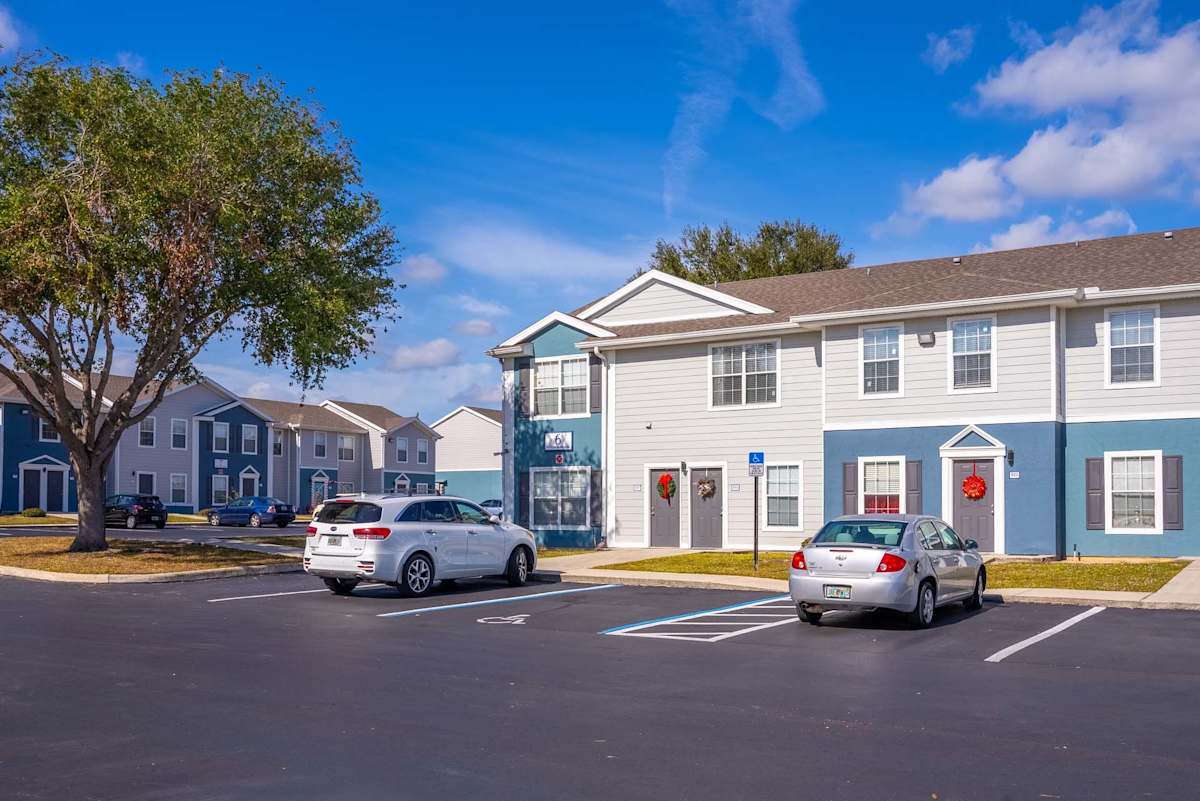 Altair at Lake Tulane Apartments buildings and parking lot - Avon Park, FL