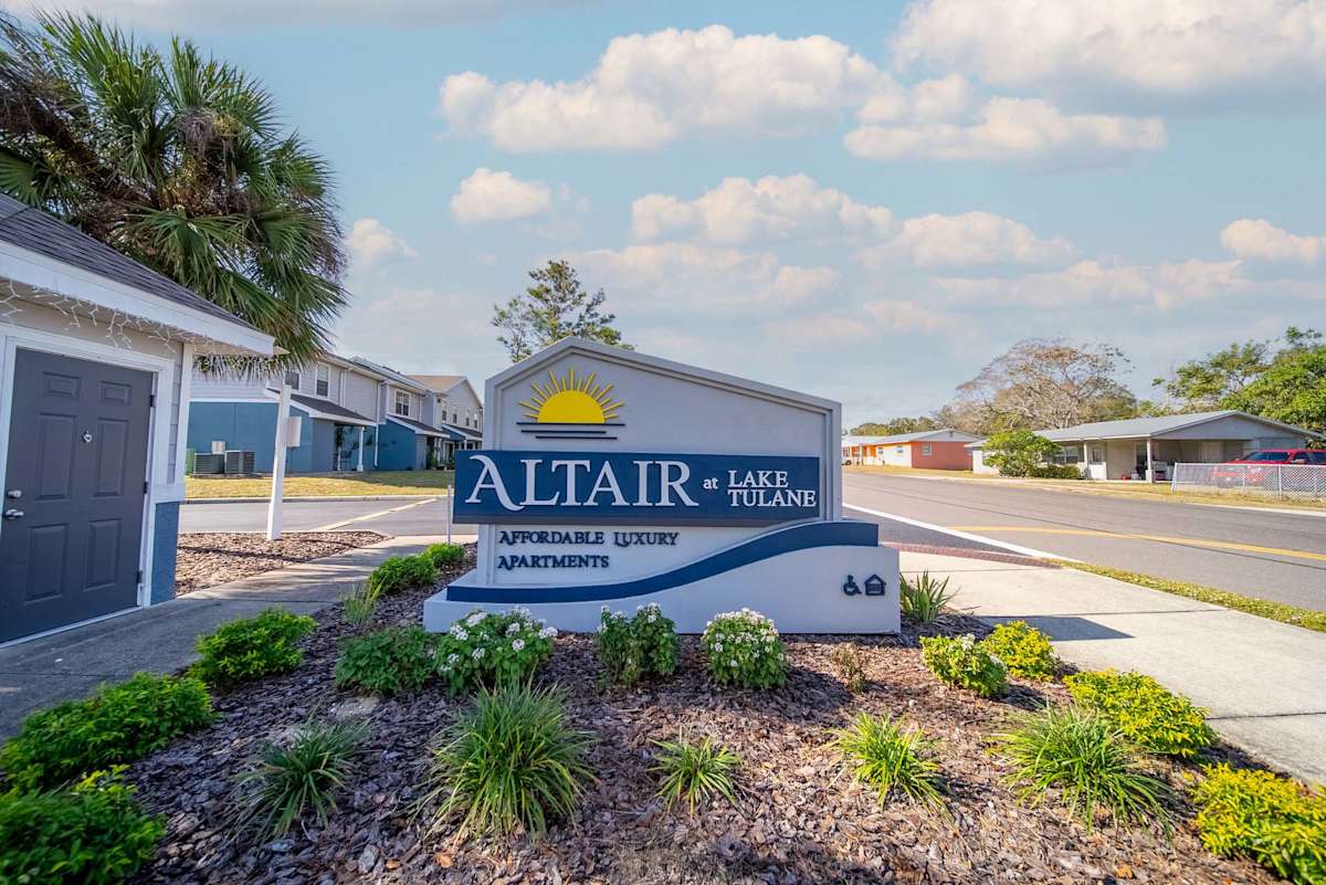 Altair at Lake Tulane Apartments entrance sign - Avon Park, FL