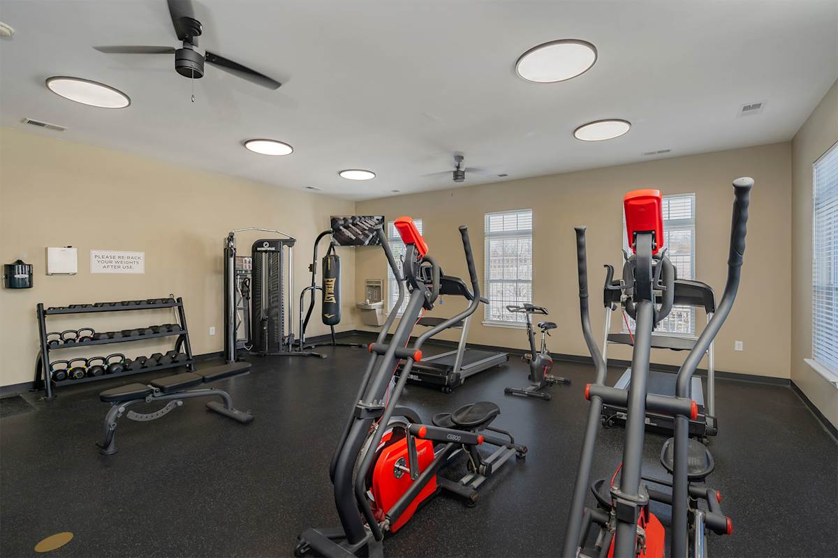 Brookstone Crossing Apartments fitness center - Cold Spring, KY