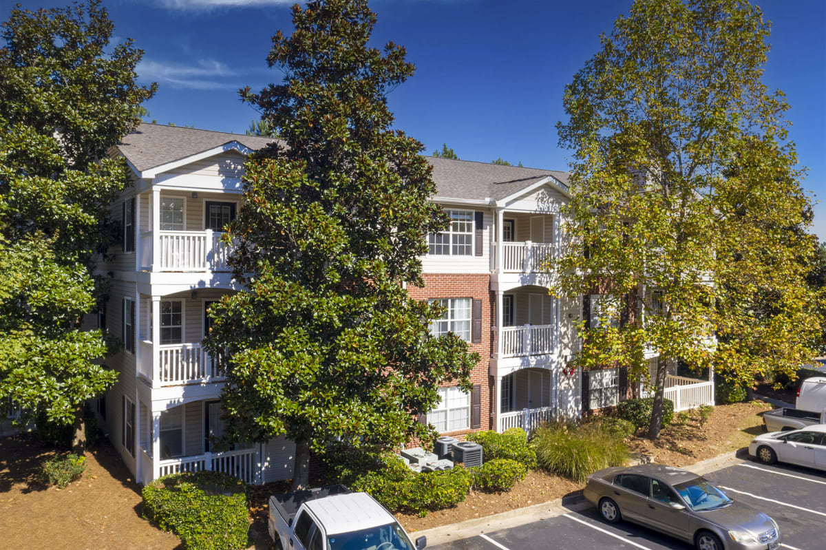 Crestmont at Thornblade Apartments community parking - Greenville, SC