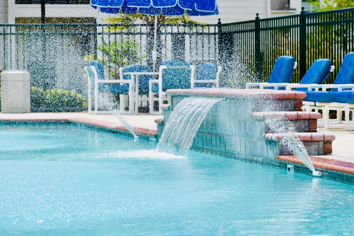 Ashford Place swimming pool - West Monroe, LA