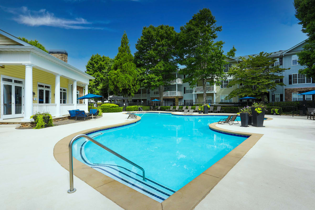 Highland Park Atlanta exterior community view - Sandy Springs, GA
