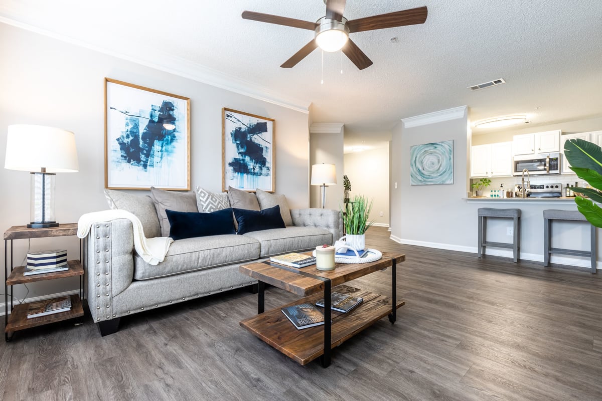 Crestmont at Thornblade Apartments living room - Greenville, SC