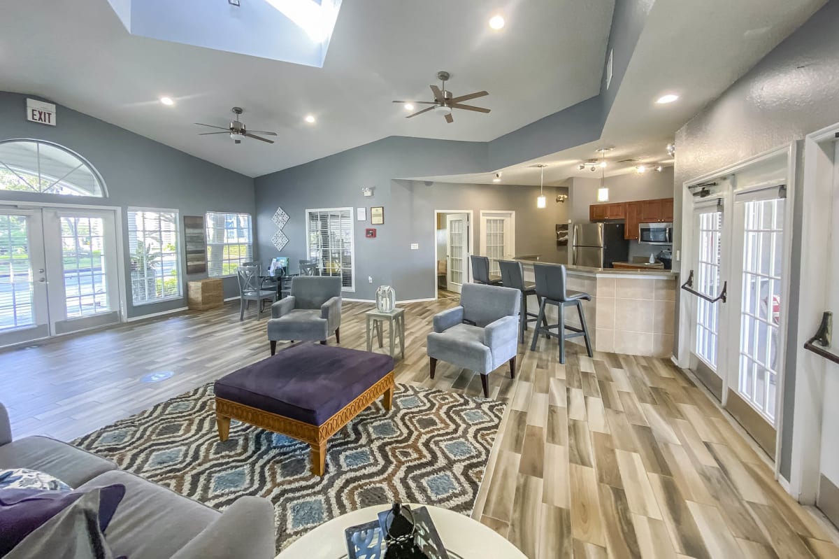 Cricket Club Apartments clubroom interior - Orlando, FL