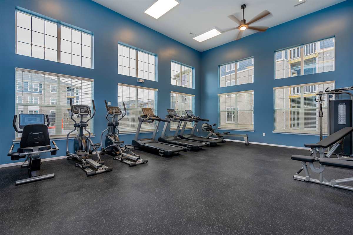 Echo Ridge Apartments fitness center with cardio equipment - Middletown, OH