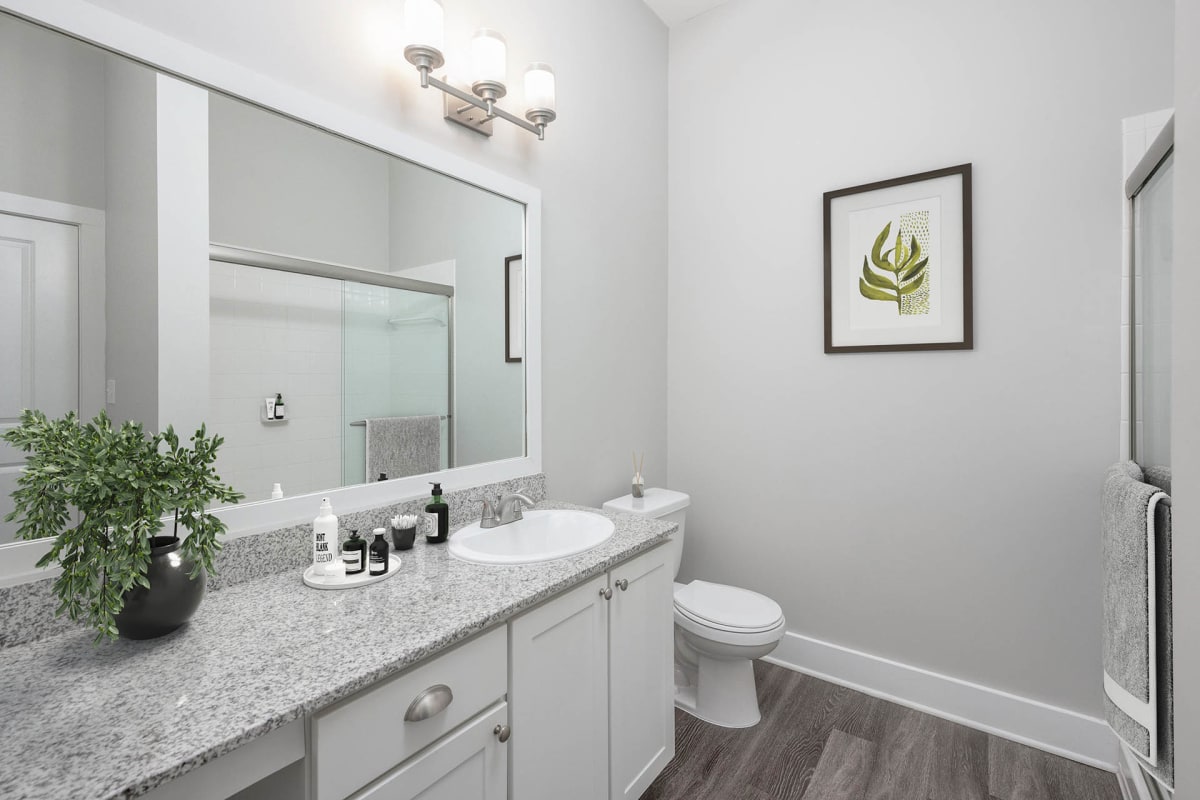 1824 Defoor Apartments bathroom interior - Atlanta, GA