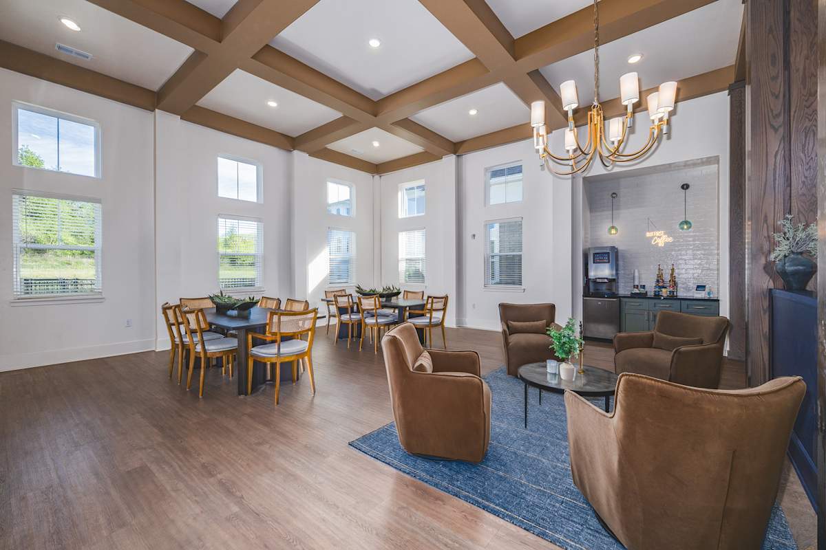 Founders Landing Apartments clubroom seating area - Lebanon, OH