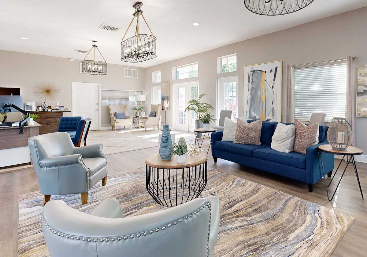 The Fountains of Largo living room interior - Largo, FL
