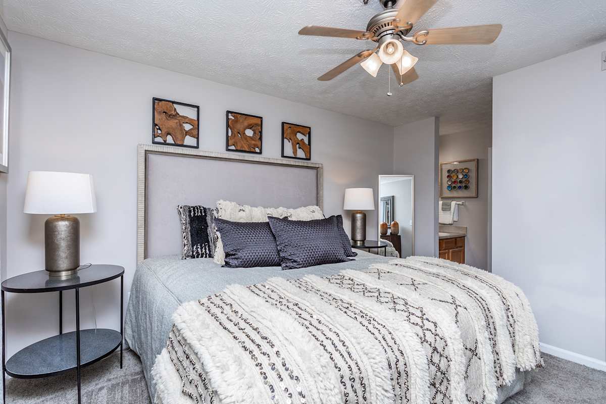 Augusta Commons Apartments bedroom - Marietta, GA