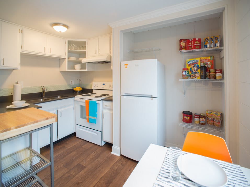 Highland Terrace Communities kitchen photo - Knoxville, TN