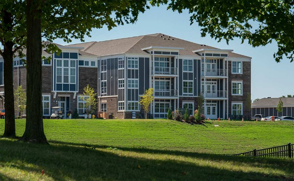 Knapp's Corner Flats apartment building exterior - Grand Rapids, MI