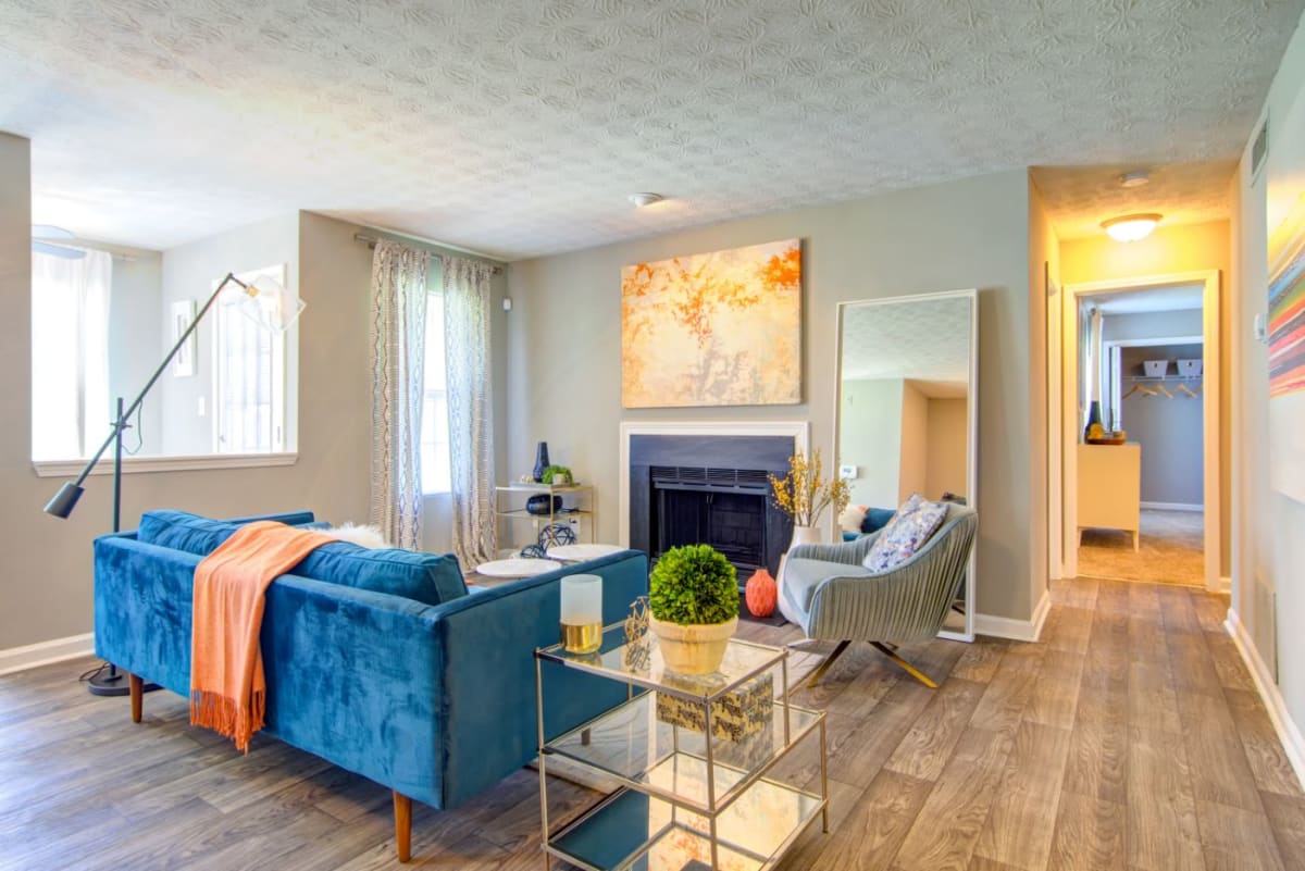 Sutter Lake Apartments living room - Riverdale, GA